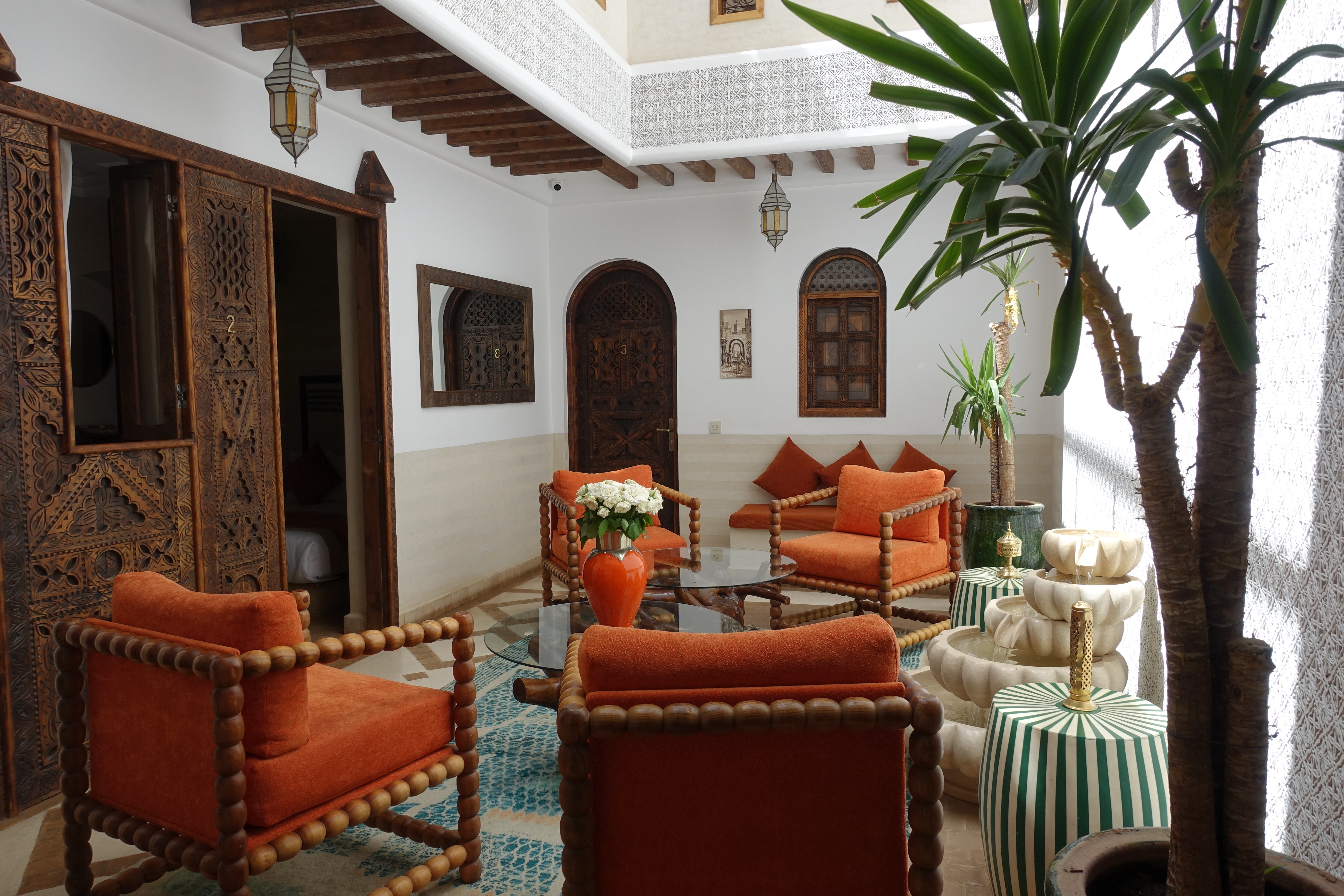Riad Nalan & Spa - Piscine rooftop panoramique et patio traditionnel à Marrakech Médina